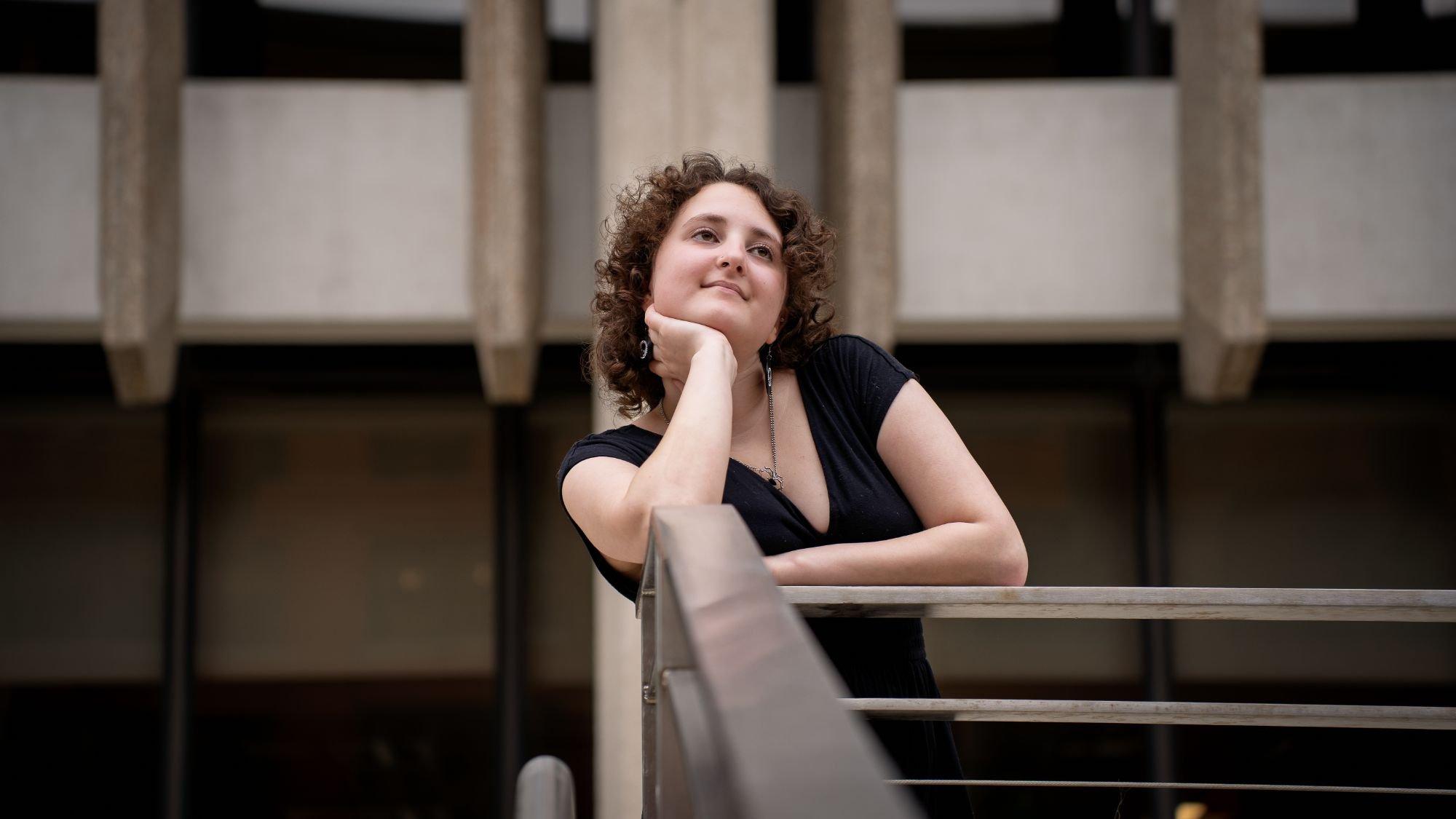 carousel-hero-element image-5