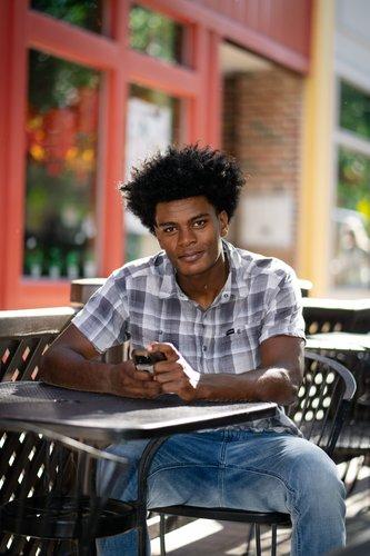 mobile - carousel-hero-element image-7